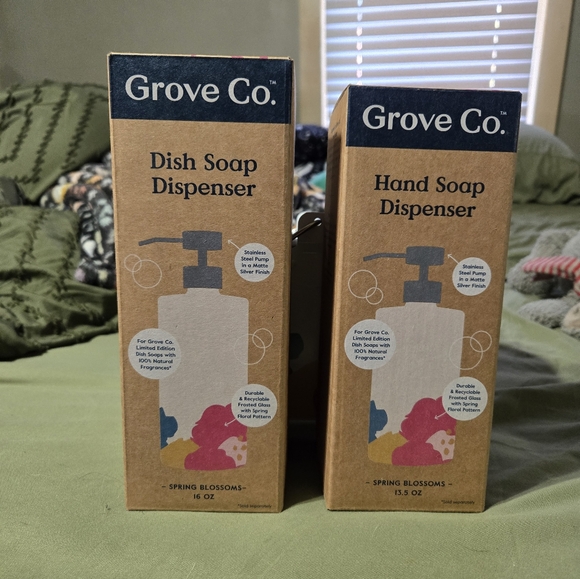 Grove Collaborative Hope In Bloom Caddy, Spring Blossom dishsoap, and handsoap - Picture 3 of 3